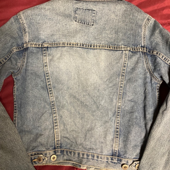 Steve Madden Distressed Denim Jacket - Picture 3 of 8